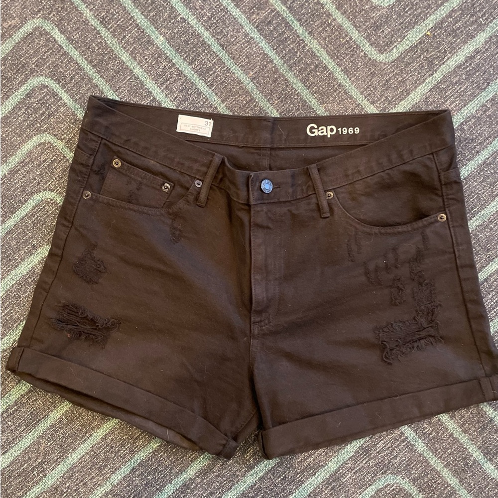 GAP 1969 sexy boyfriend black denim shorts. 

Size 31 Tall (size 12)